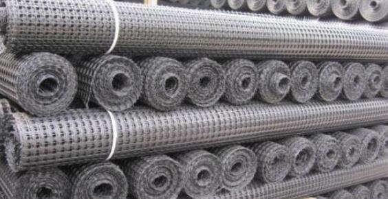 Fiberglass geogrid